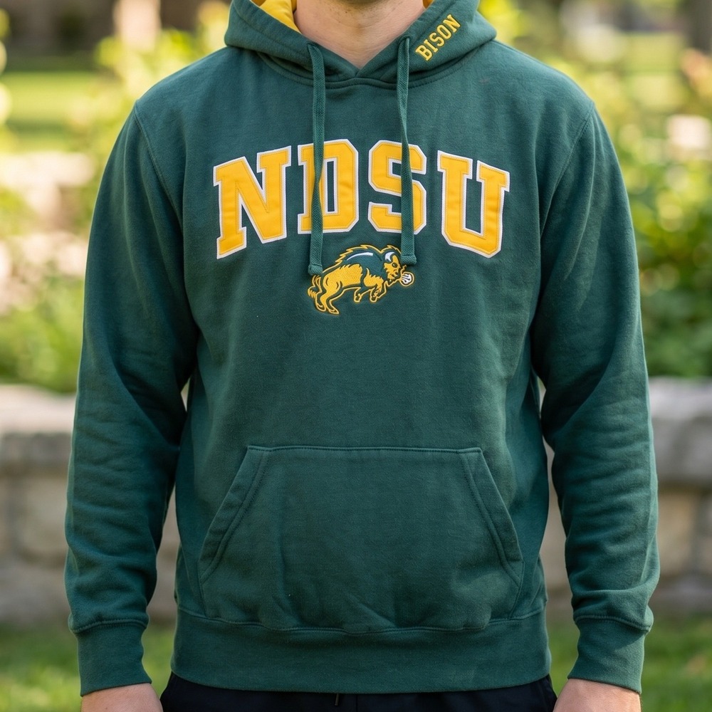 Stadium Athletics NDSU Bison Hoodie Green Gold Embroidered Pullover Sweatshirt